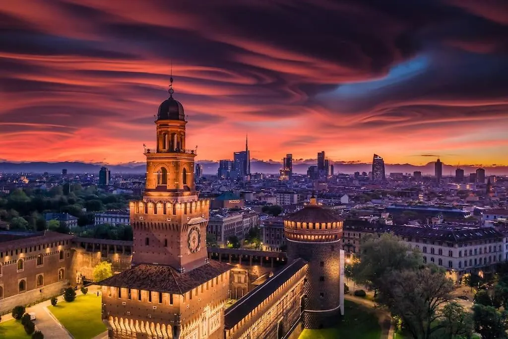 ميلان Duomo-Fiera Mi Master Suite Design Wifi+Netflix 0*,  إيطاليا
